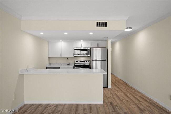 Building Photo - 260 Southbay Dr Unit 207 Rental