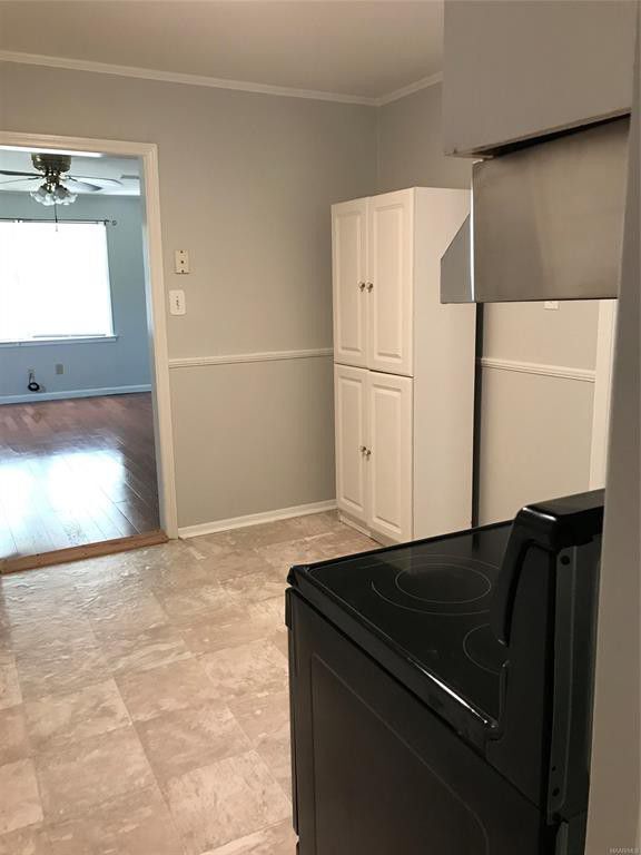 Photo - 1117 Karen Rd