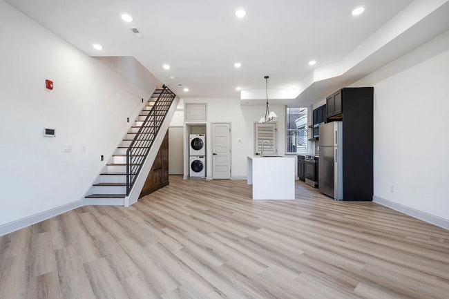 Photo - 2227 N 33rd St Unit A10