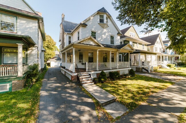 Photo - 42 Shepard St