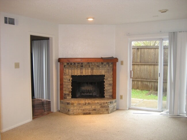 Photo - 4279 Madera Rd