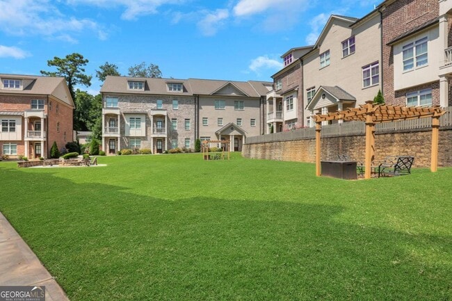 Photo - 1292 Stone Castle Cir