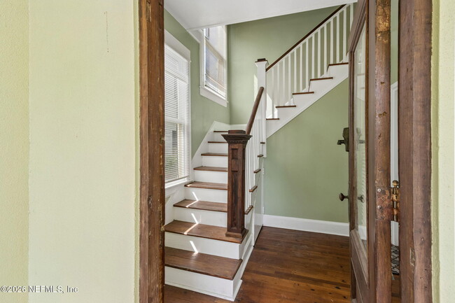 2527 Forbes St Unit 2