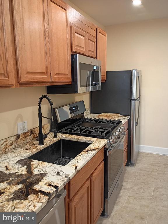 Building Photo - 5220 4th St NW Unit 3