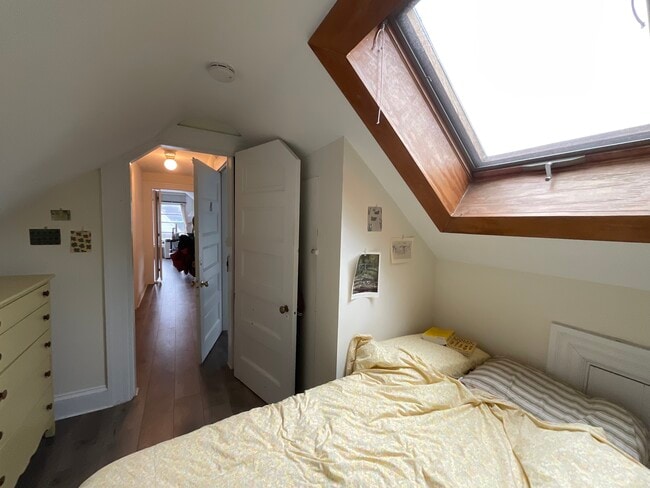 Building Photo - 15 Prentiss St Unit 3