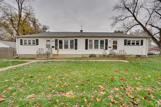 Building Photo - 541 Ashland Ave Rental