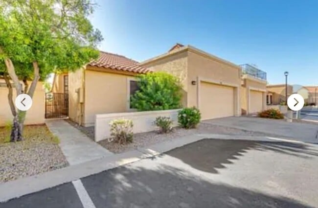 Building Photo - 2848 E Brown Rd