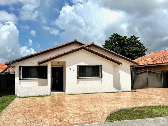 Building Photo - 2514 SW 138th Ave Rental