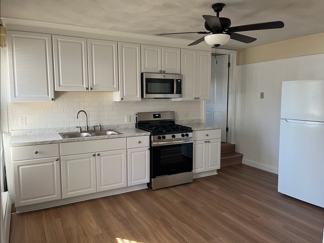 Building Photo - 46 Phenix Ave Unit 46