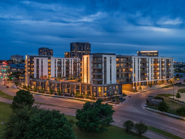 The Braden on Fifth apartments — community photo