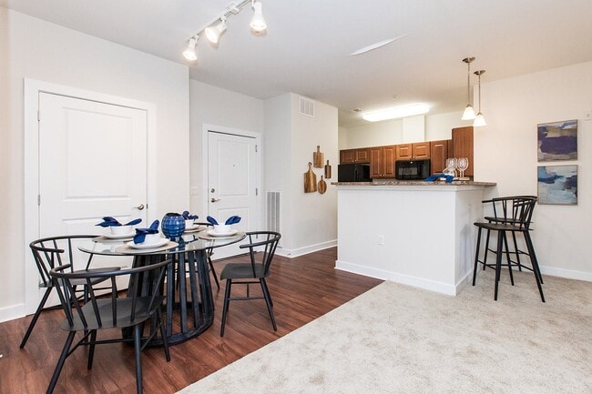 Photo - Verde at Howard Square West