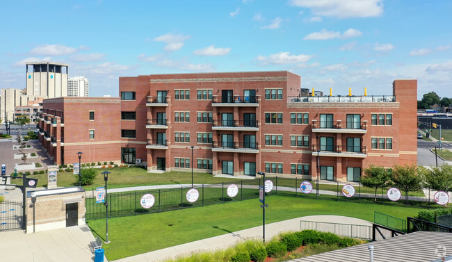 Building Photo - The Ivy at Berlin Place Rental