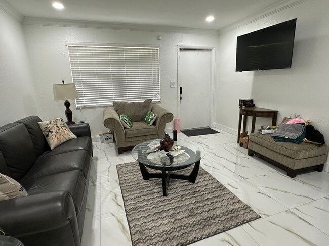 Photo - 6517 SW 18th St