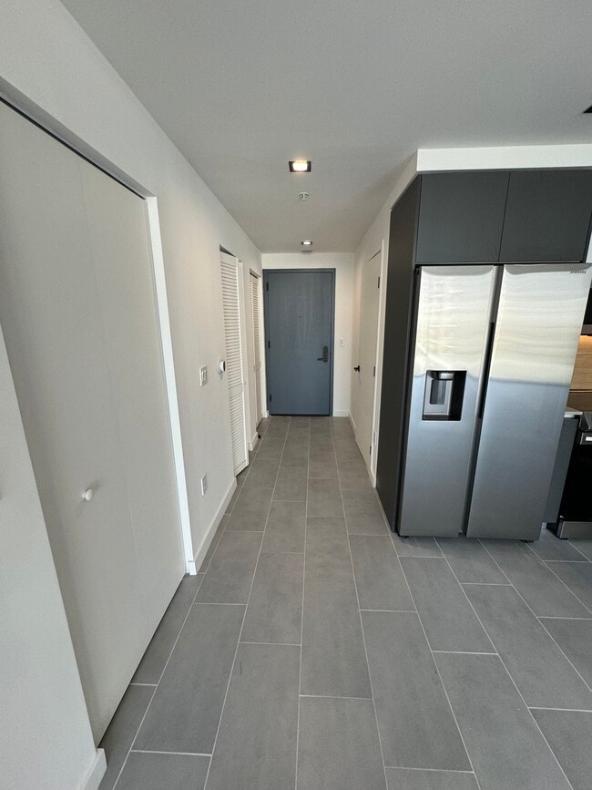 Photo - 431 NE 29th St Unit S2