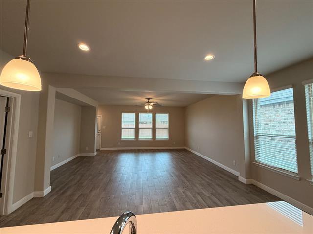 Photo - 209 Irish Moss Dr