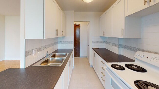 Photo - 45 & 55 Oakmount Rd