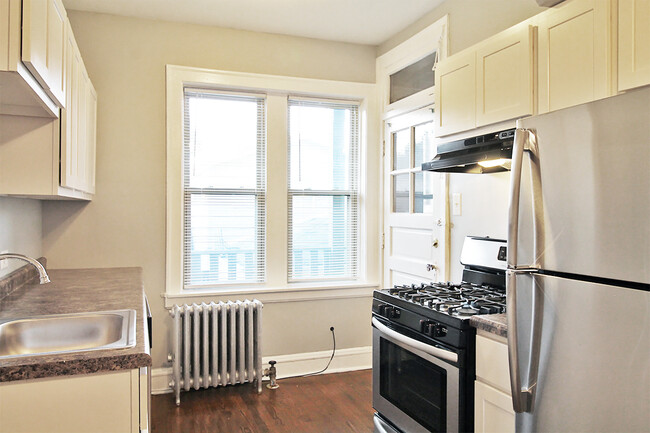 805 &amp; 807 - 1151-1153 S. Oak Park Ave. and 803-809 Fil... Apartamentos