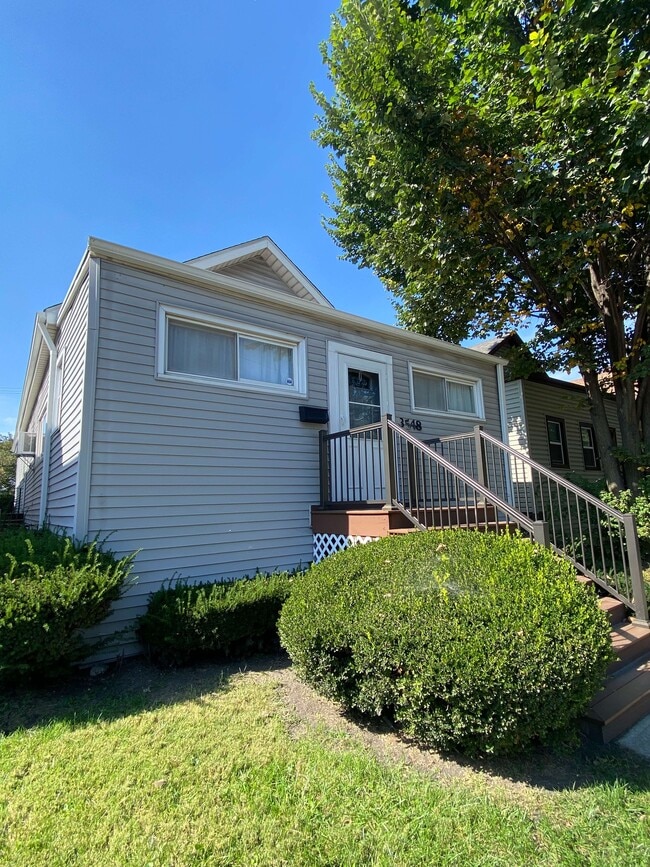 Building Photo - 3548 S Western Ave Unit 1R