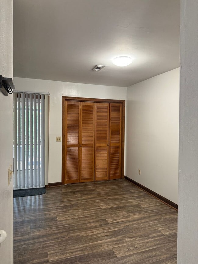 Photo - 218 Edith Way