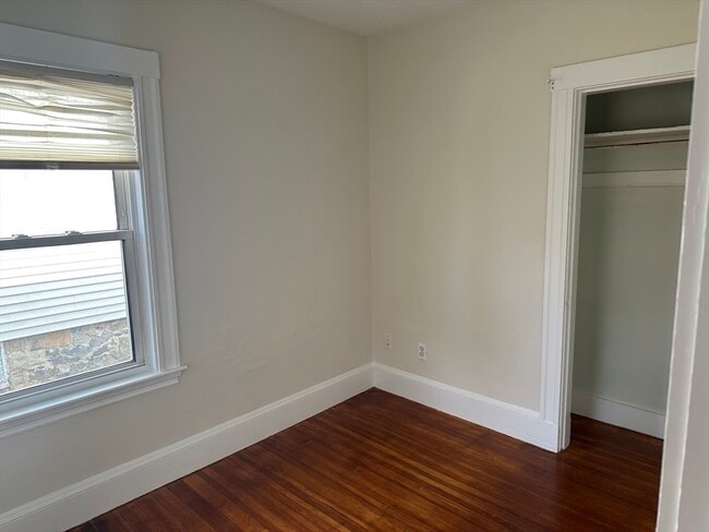 Photo - 29 Lanark Rd