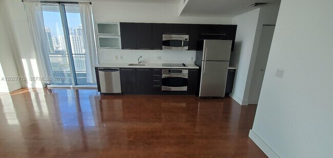 Photo - 90 SW 3rd St Unit 2705