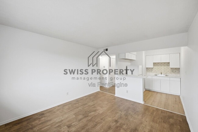 544 Riverview Dr Unidad B3