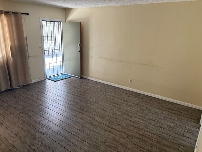 Photo - 7727 Walker Ave Unit B