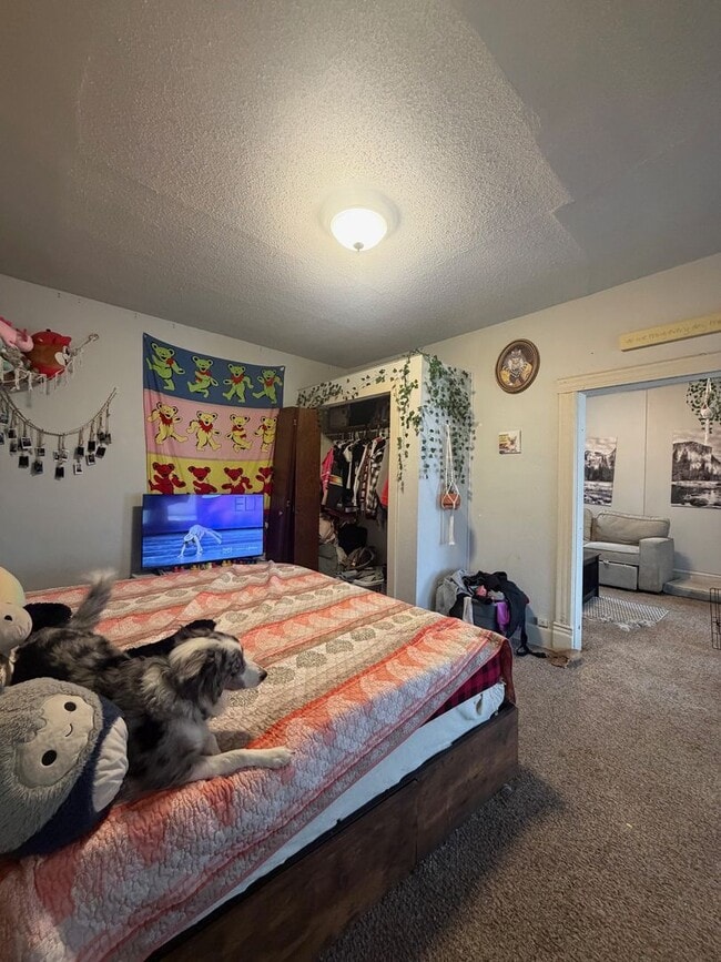 Photo - 907 Forest St Unit 1