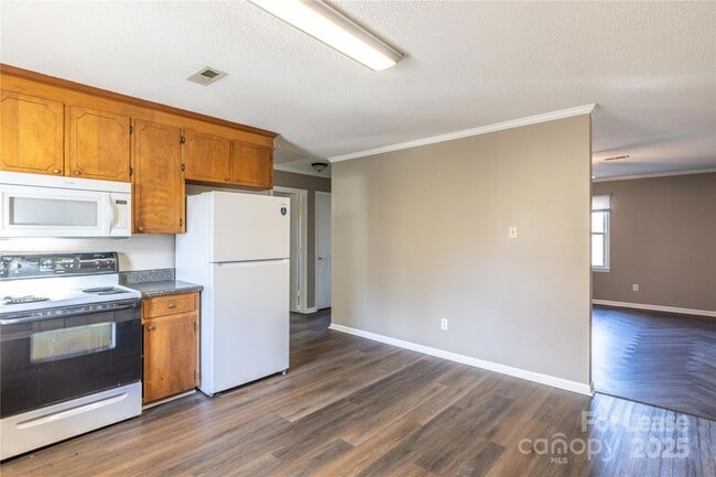 Photo - 424 S 4th St Unit 4