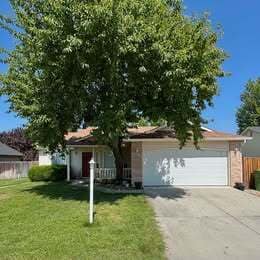 Photo - 2200 E Grapewood Dr