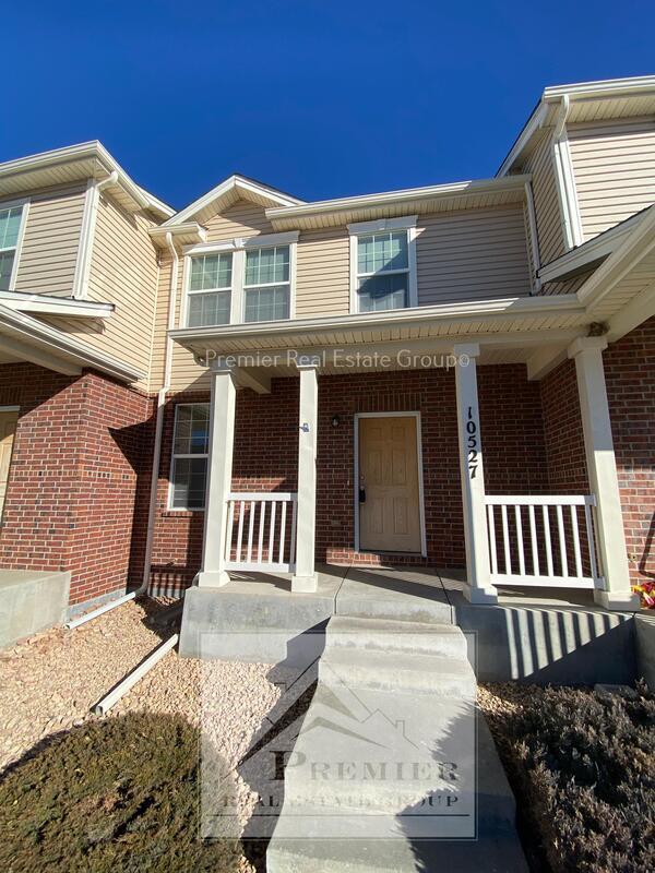 Building Photo - 10527 Country Park Rental