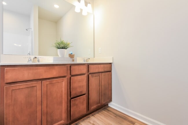 Photo - 2848 Summer Townes Wy