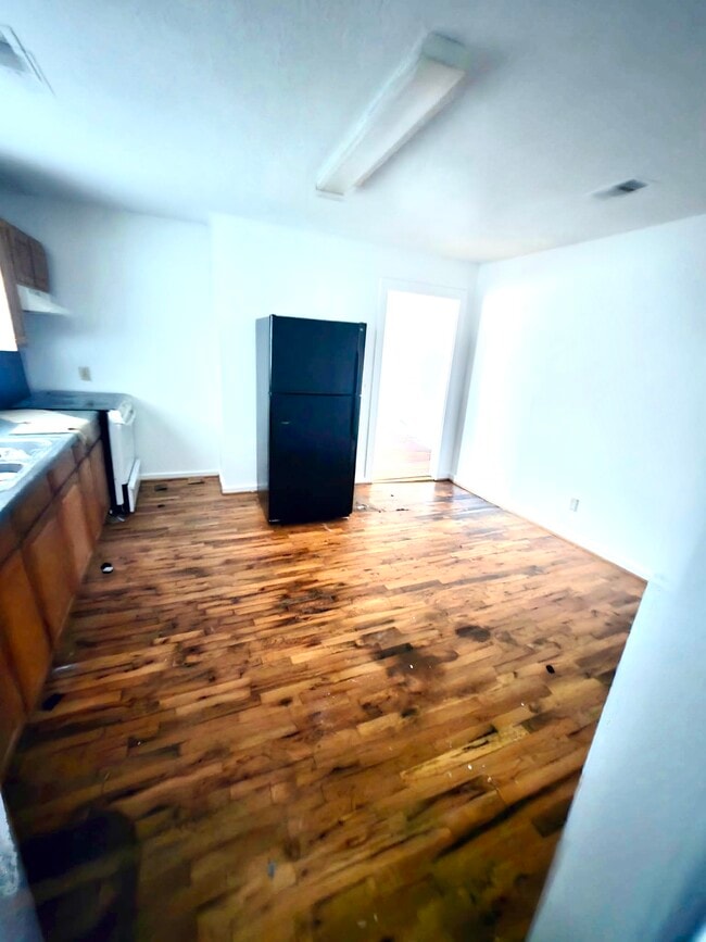 Photo - 1158 Fairplains Rd