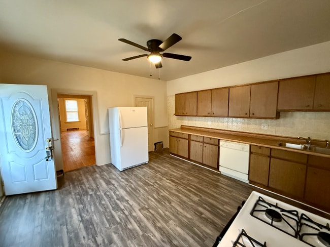 Photo - 928 S 16th St Unit Lower