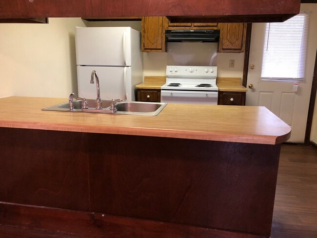 Photo - 117 Briarwood St