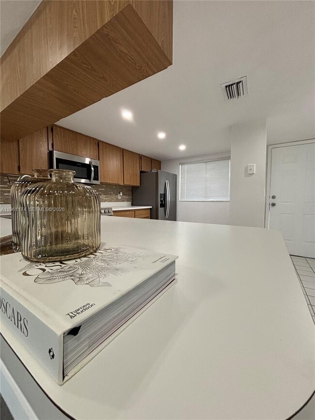 Building Photo - 1005 Palm Beach Trace Dr Unit 1005