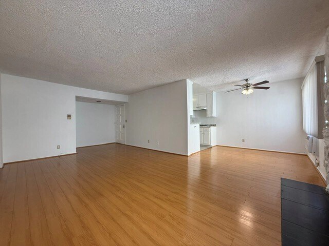 Photo - 10856 Rose Avenue,