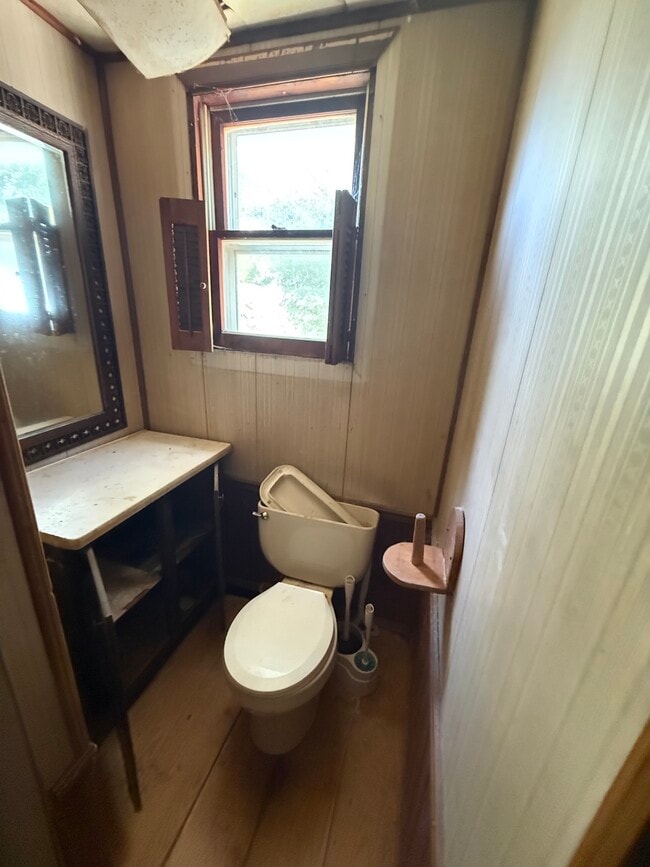 Photo - 512 Powell St