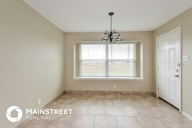 Photo - 6930 Sandy Point Dr