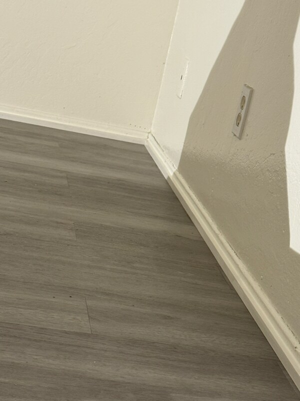 Photo - 947 Tamarack Ln Unit 1