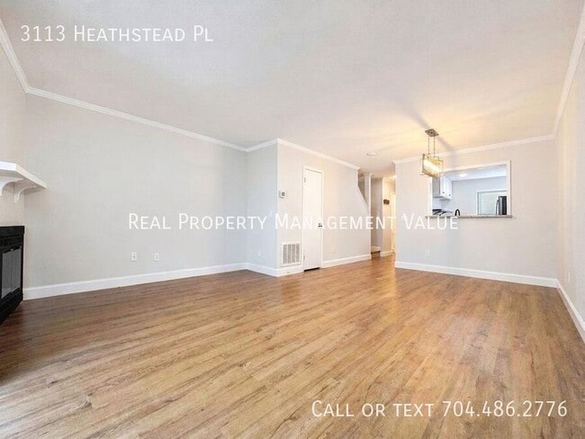 Photo - 3113 Heathstead Place