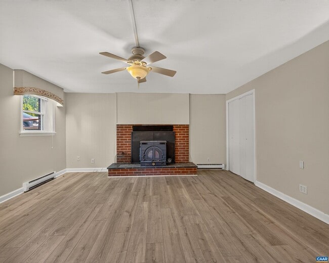 308 Eastbrook Dr