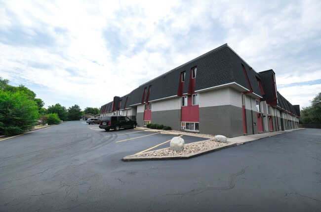 Photo - Squire Apartments