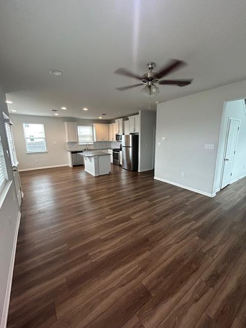 Photo - 343 Silver Glen Dr