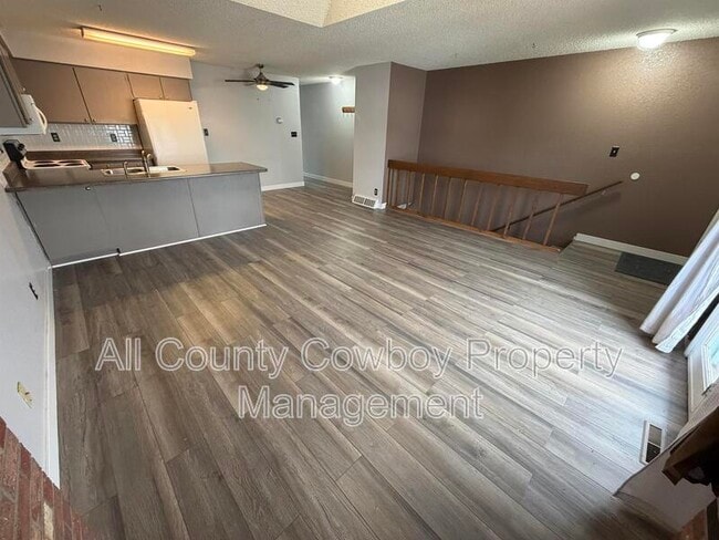 Photo - 1150 N 18th St