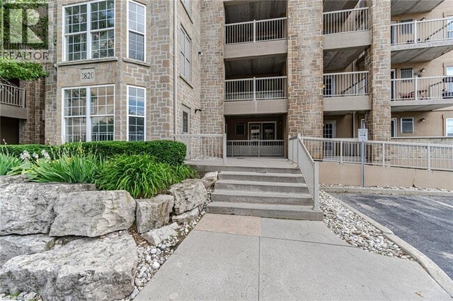Photo - 1820 Walkers Line Unit 106