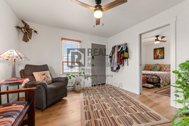 1601 Jackson St