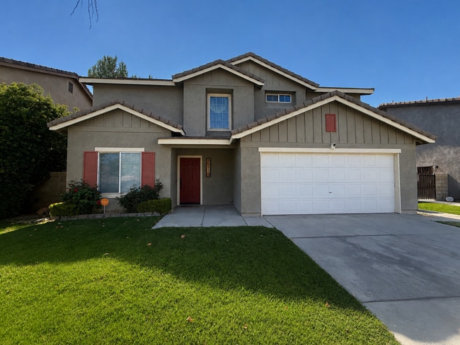 Building Photo - West Lancaster 3 bedroom - Available now!