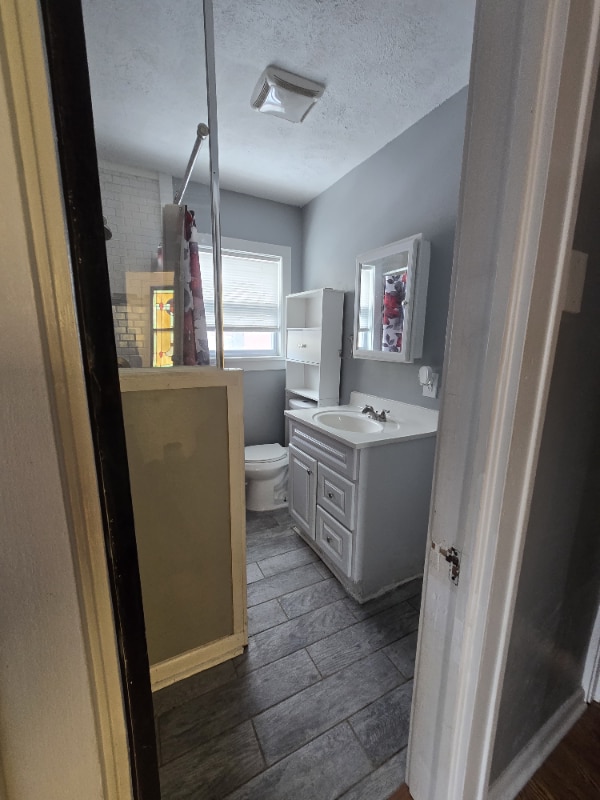 325 Rustic Ave Unit 2