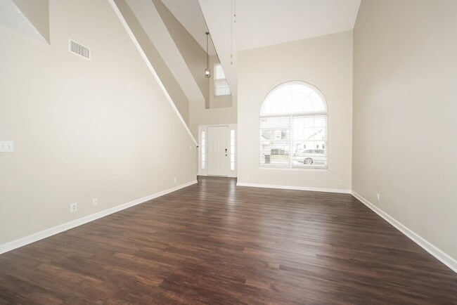 Photo - 2722 Apostle Ln